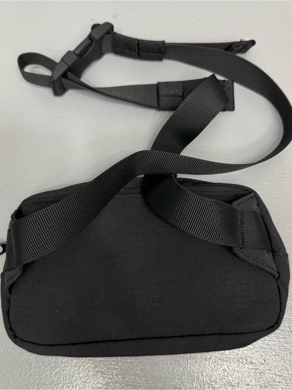 lululemon athletica Black Compact Crossbody/Waist Pouch